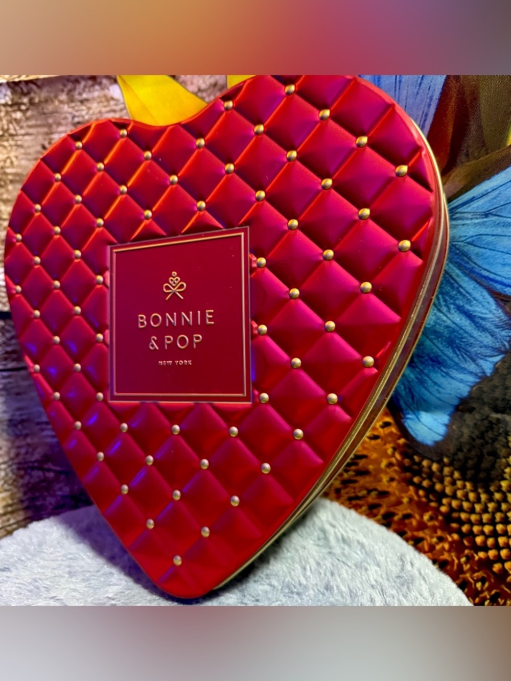 Bonnie & Pop Heart Shaped Tin